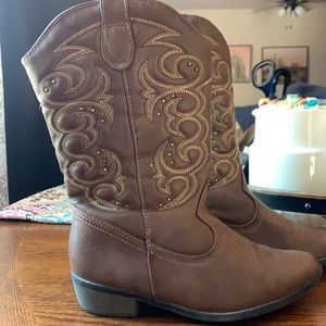 Cat & Jack girls cowgirl boots size 4